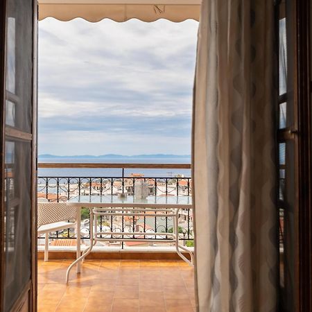 Апартаменты House Mistral Неос-Мармарас Экстерьер фото